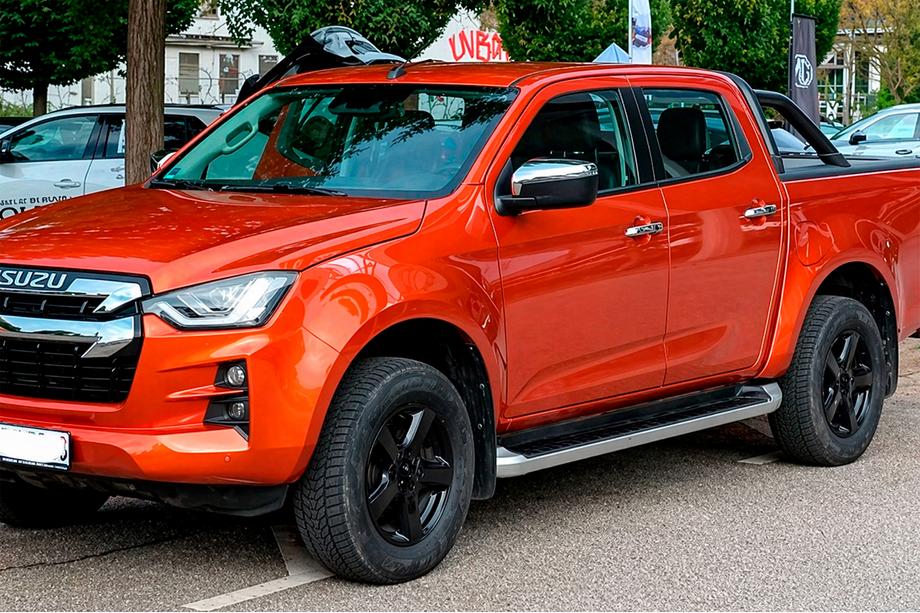 Isuzu D-Max 2019- рр. Бокові пороги OEM (2 шт) Фото 2
