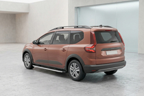 Dacia Jogger 2022- рр. Бокові пороги Fullmond (2 шт., Алюміній) фото 1