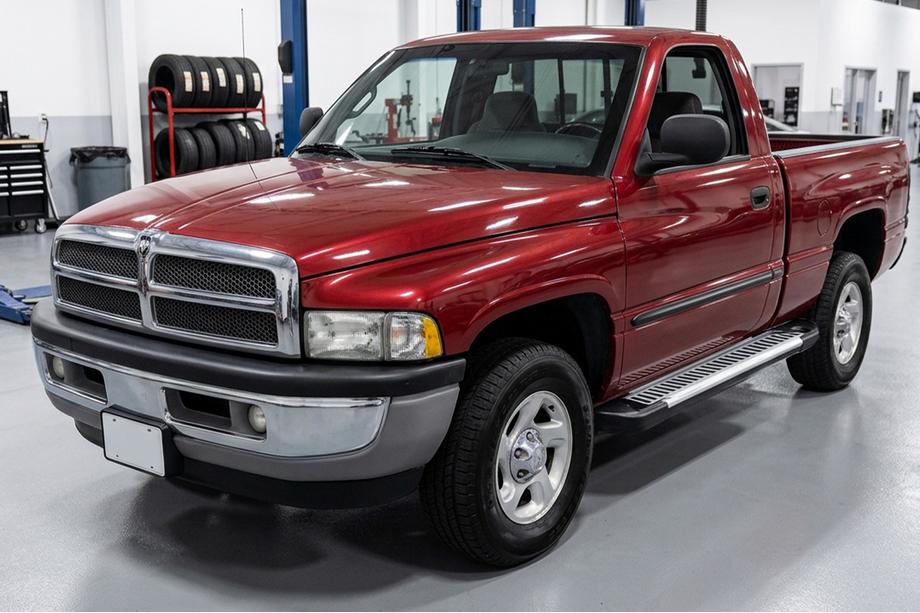 Dodge RAM (BR/BE) 1994-2002 рр. Бокові пороги Line (2 шт., Алюміній) Фото 1