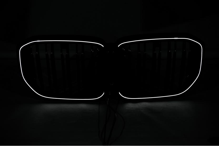 BMW X5 G05 2019-2026 рр. Ніздрі M-Look LED (2023+) Фото 9