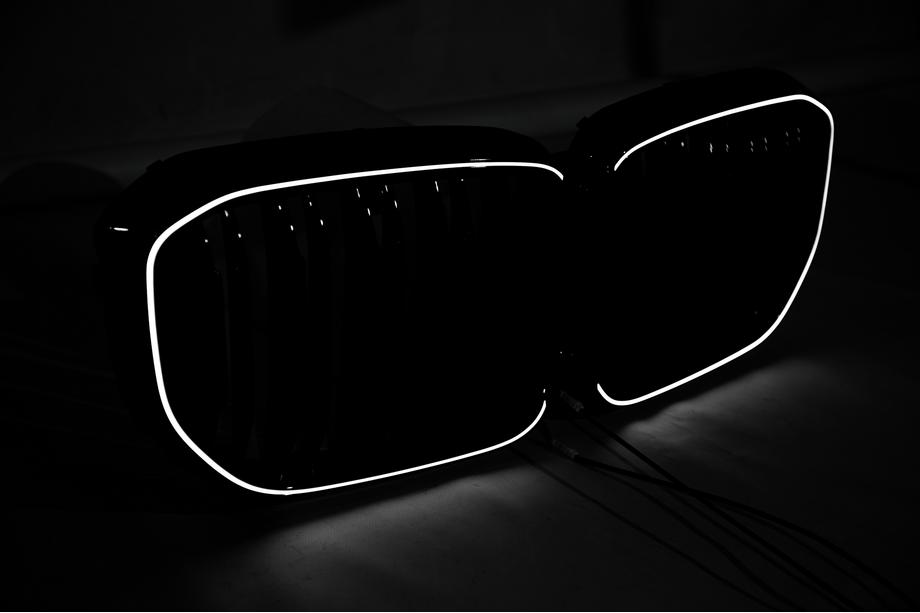 BMW X5 G05 2019-2026 рр. Ніздрі M-Look LED (2023+) Фото 11