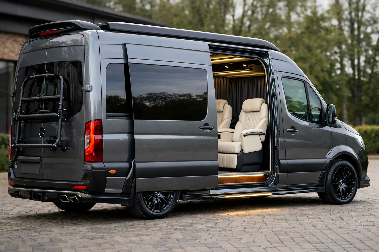 Як зібрати Mercedes Sprinter W907/W910 під VIP-пасажирку без дешевого блиску