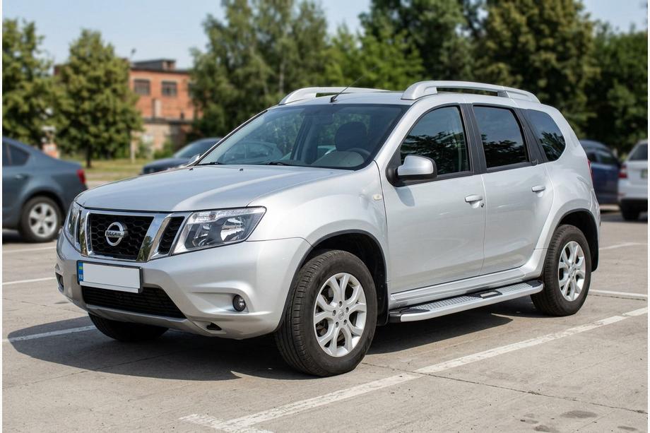 Nissan Terrano 2014- рр. Бокові пороги Mevsim Grey (2 шт., Алюміній) Фото 1