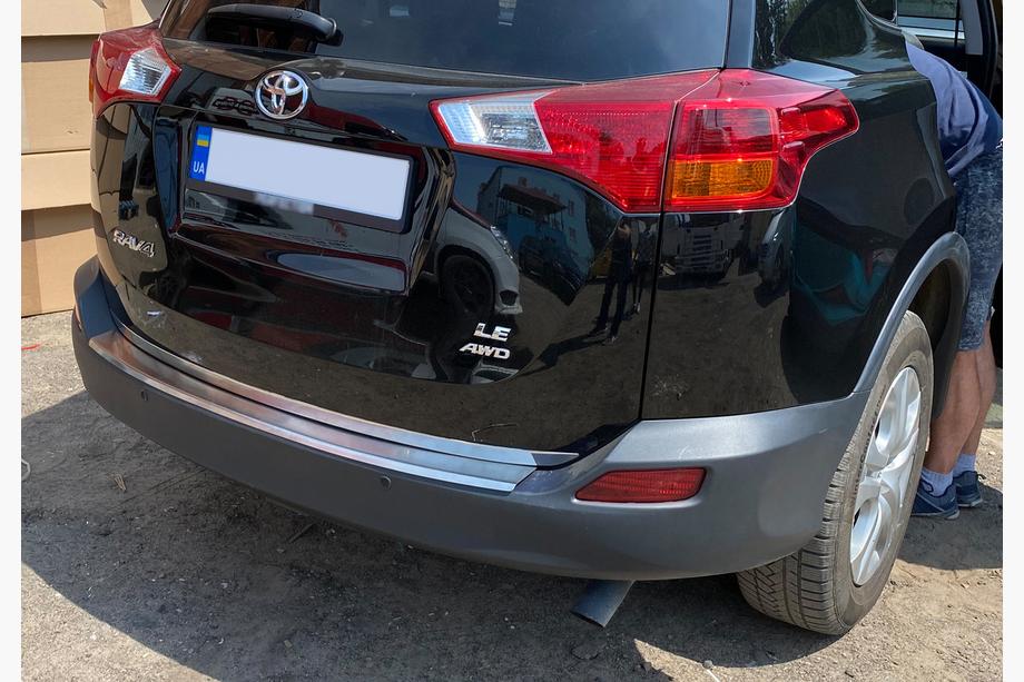 Toyota Rav 4 2013-2018 рр. Кромка багажника OmsaLine (нерж.) (2013-2016) Image