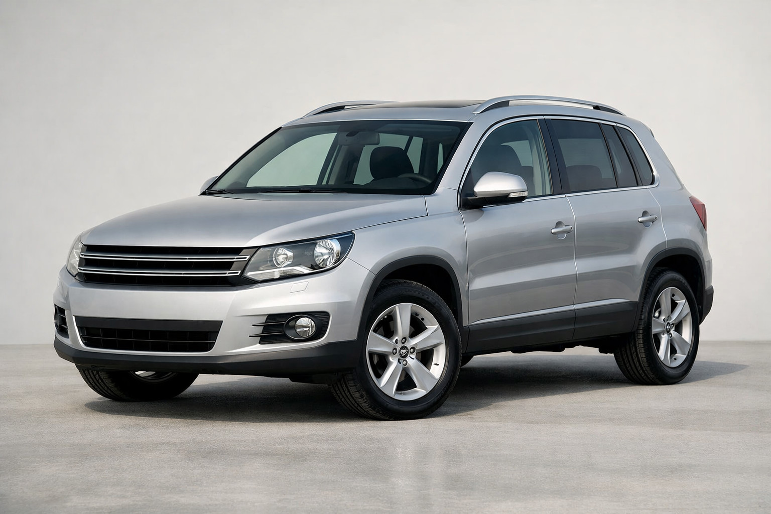 Огляд Volkswagen Tiguan 2007-2016: міський SUV без зайвого пафосу