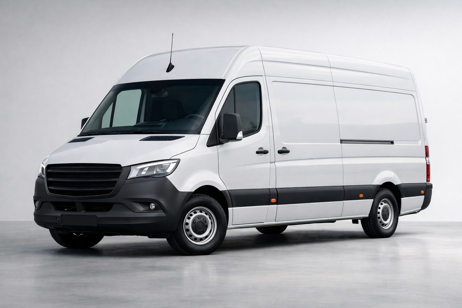 Огляд Mercedes Sprinter W907/W910 2018- рр: сучасний бус для бізнесу