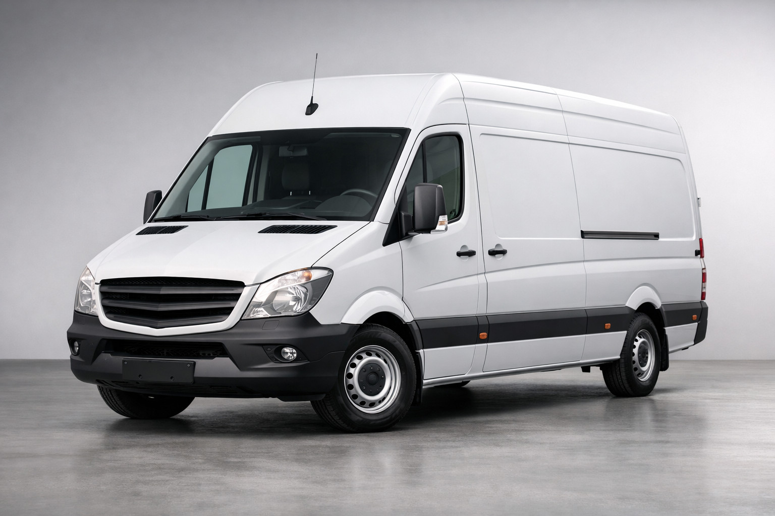 Огляд Mercedes Sprinter W906 2006-2018: чи досі це сильна база під доробки