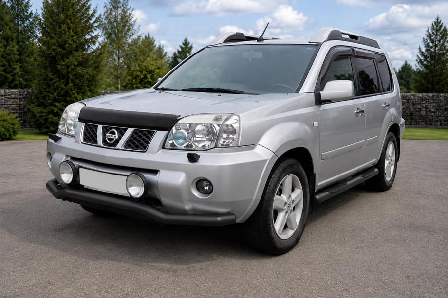 Nissan X-trail T30 2002-2007 рр. Передній захист ST007 Black (нерж) Фото 1