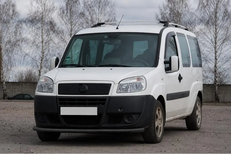 Fiat Doblo I 2001-2005 рр. Передній захист ST008 Black (нерж) Фото 1