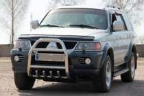 Mitsubishi Pajero Sport 1996-2007 рр. Кенгурятник QT007 (нерж) фото 3