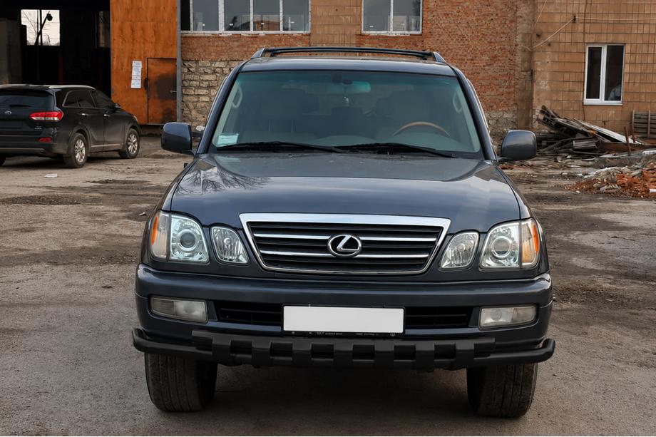 Lexus LX470 1998-2007 рр. Передній захист ST015 Black (нерж.) Фото 1