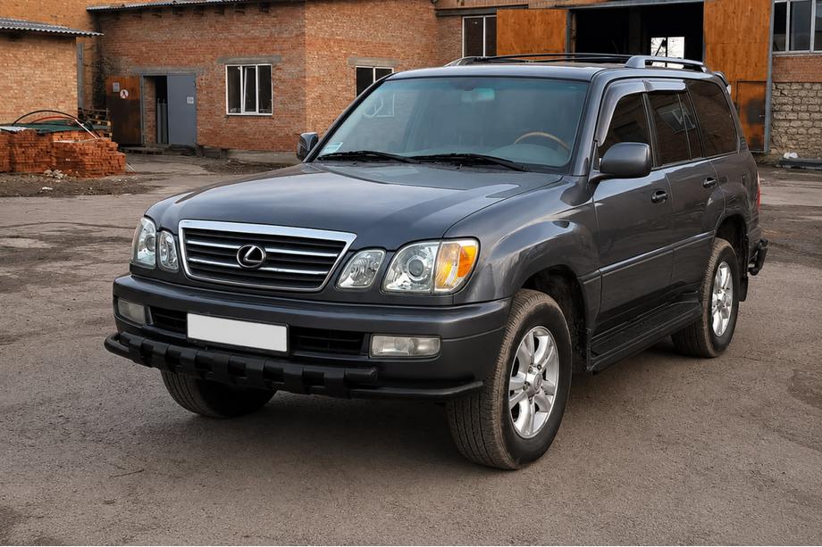 Lexus LX470 1998-2007 рр. Передній захист ST015 Black (нерж.) Фото 3