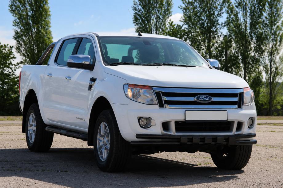 Ford Ranger 2011-2022 рр. Передній захист ST016 Black (нерж.) Фото 3