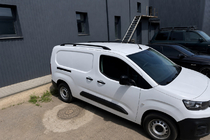 Citroen Berlingo/Multispace 2018- рр. Рейлінги чорні (турецький дизайн) Стандартна, Пластикові ніжки фото 3