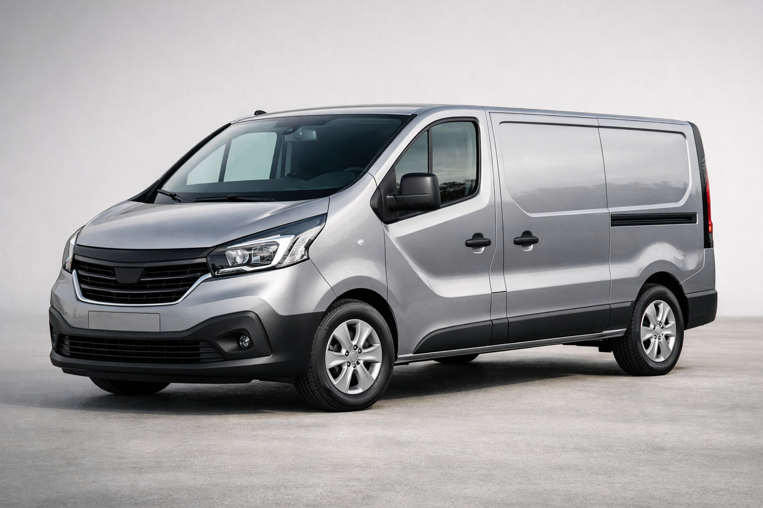 Огляд Renault Trafic (III покоління): комерційний фургон для міста і маршруту