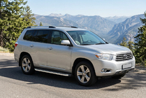 Toyota Highlander 2008-2013 рр. Бокові пороги BlackLine (2 шт, алюміній) фото 1