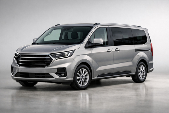 Огляд Ford Tourneo Custom 2024: сучасний мінівен для бізнесу і сім’ї Фото 1