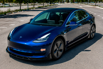 Tesla Model 3 2017- рр. Накладка на передній бампер Lip Fast (для 2017-2023) фото 4