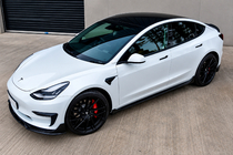 Tesla Model S 2012- рр. Накладки на протитуманки Fast (для 2021+) фото 3