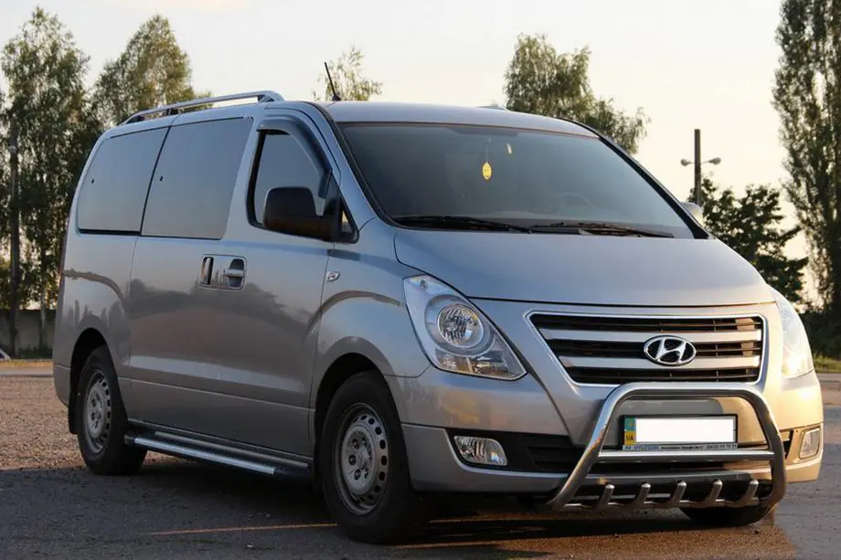 Hyundai H300, H1, Starex 2008-2020 рр. Кенгурятник WT003-2 (нерж.) Фото 3