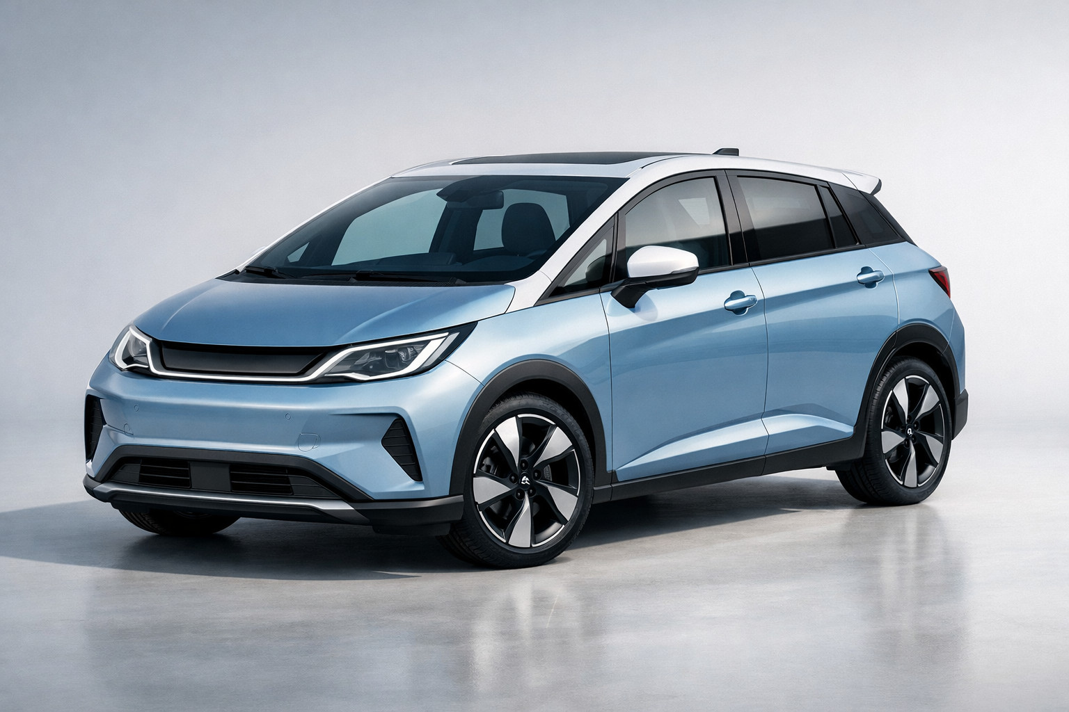 BYD Dolphin Surf 2026: огляд одного з найдоступніших китайських електромобілів