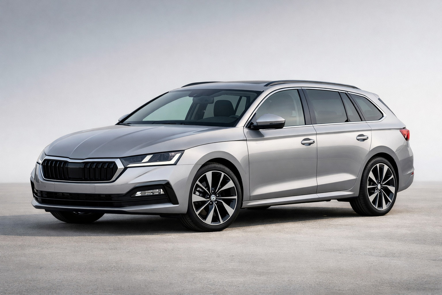 Огляд Skoda Octavia Combi IV покоління: рестайлінг 2024 року
