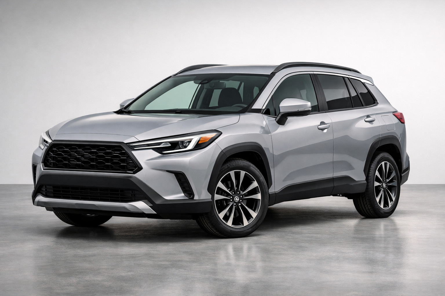 Toyota Corolla Cross 2026: огляд оновленого кросовера, гібрид, характеристики та ціна