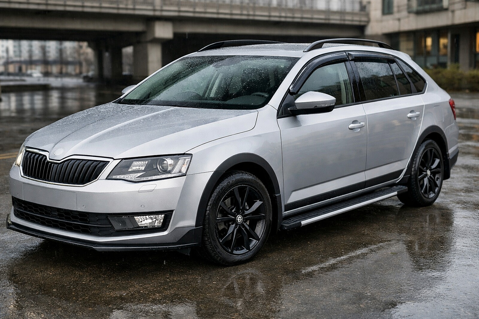 Стартовий апгрейд Skoda Octavia A7 для міста, дощу й чистих порогів
