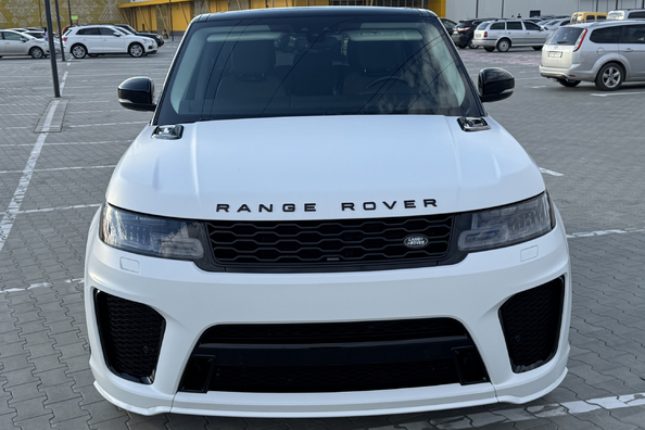 Range Rover Sport L494 2018–2022: встановлення комплекту обвісів SVR — наші роботи