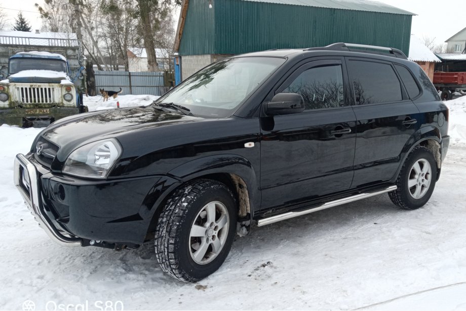 Hyundai Tucson JM 2004- рр. Бічні труби BB002 (2 шт., нерж.)