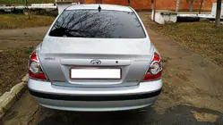 Hyundai Elantra (XD) 2000-2011 рр. Накладки на стопи (2 шт, пласт) фото 1