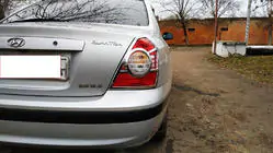 Hyundai Elantra (XD) 2000-2011 рр. Накладки на стопи (2 шт, пласт) фото 5