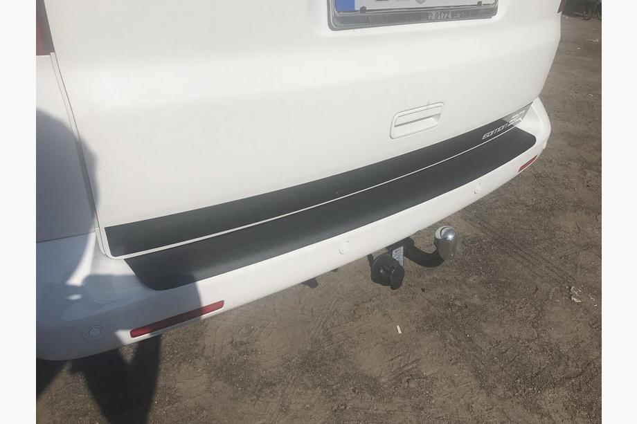 Volkswagen T5 Multivan 2003-2010 рр. Накладка на задній бампер із загином (ABS-пластик) Матова Фото 4