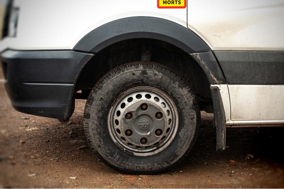 Volkswagen Crafter 2006-2016 рр. Накладки на арки широкі (4 шт, чорні) Image