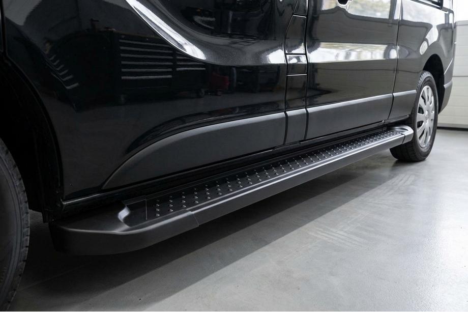 Fiat Talento 2016- рр. Бокові пороги Allmond Black (2 шт., Алюміній) Image