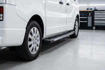 Opel Vivaro 2015-2019 рр. Бокові пороги RedLine V1 (2 шт., алюміній) фото 1