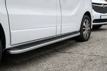 Renault Trafic 2015- рр. Бокові пороги Tayga Black (2 шт., Алюміній) фото 1