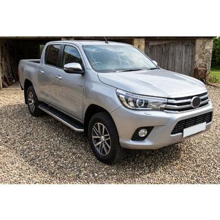 Бокові пороги Maydos V1 (2 шт., алюміній ↗ нерж) Toyota Hilux 2015- рр. фото 1