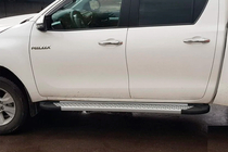 Toyota Hilux 2015- рр. Бокові пороги Allmond Grey (2 шт., алюміній) фото 4