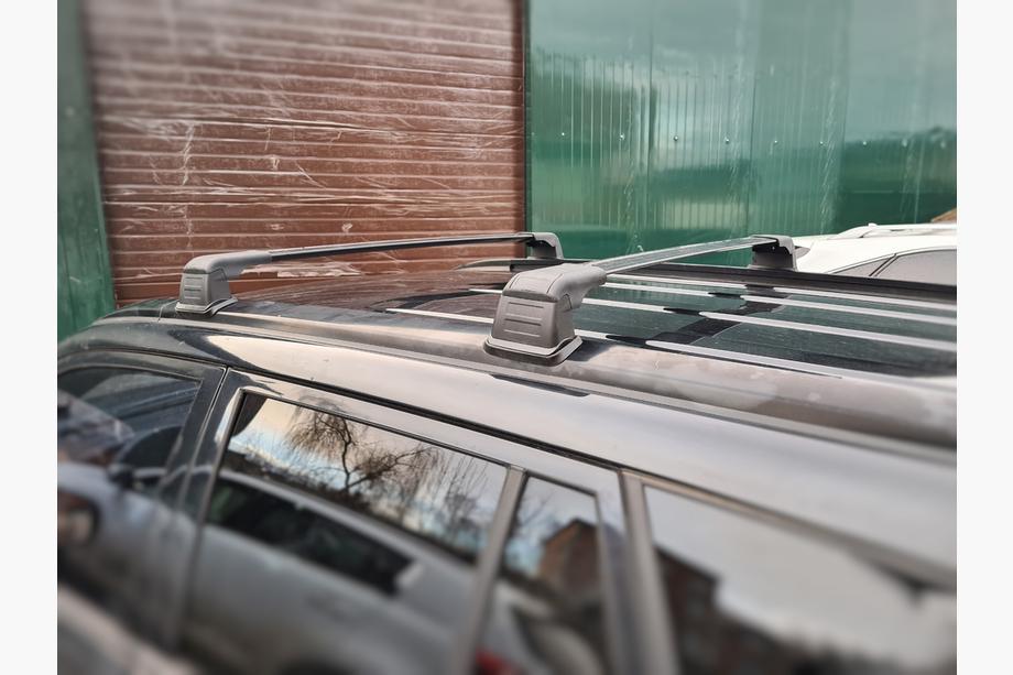 Suzuki Grand Vitara 2005-2017 рр. Перемичка в штатні місця (2 шт) Фото 2