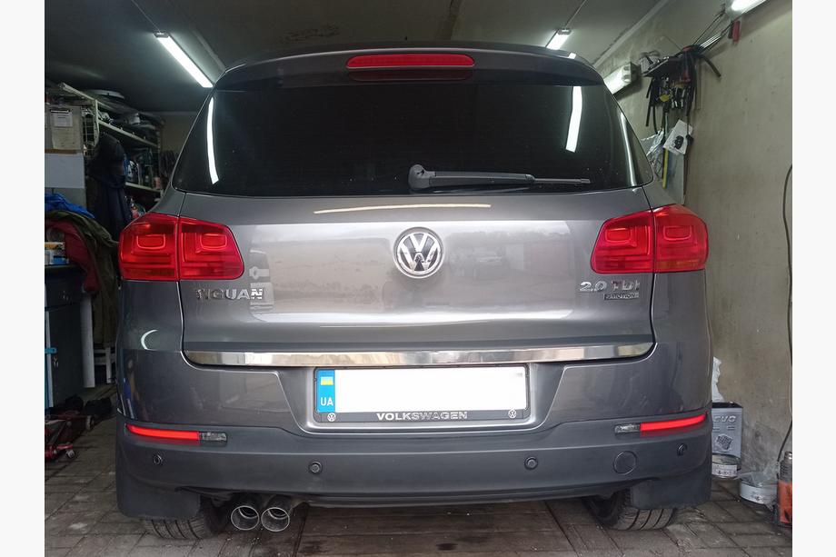 Volkswagen Tiguan 2007-2016 рр. Кромка багажника (нерж.) Image