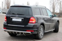 Mercedes GL class X164 2006-2012 рр. Задня дуга AK-style (нерж) фото 1
