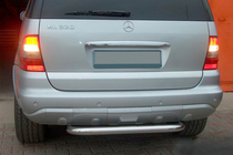 Mercedes ML W163 1997-2005 рр. Задня дуга AK006 (нерж.) фото 1