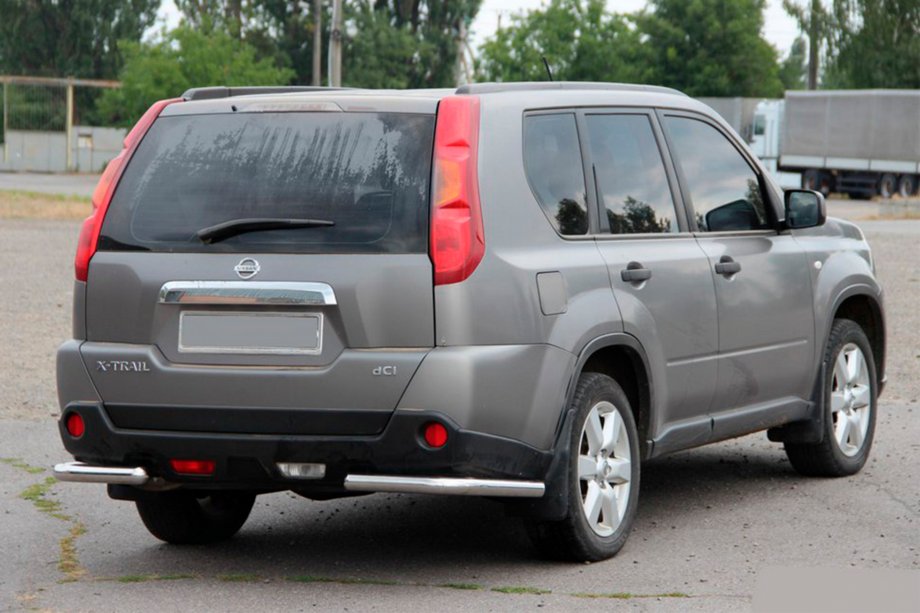Nissan X-trail T31 2007-2014 рр. Задні кути AK003 (2 шт., нерж.) Фото 1