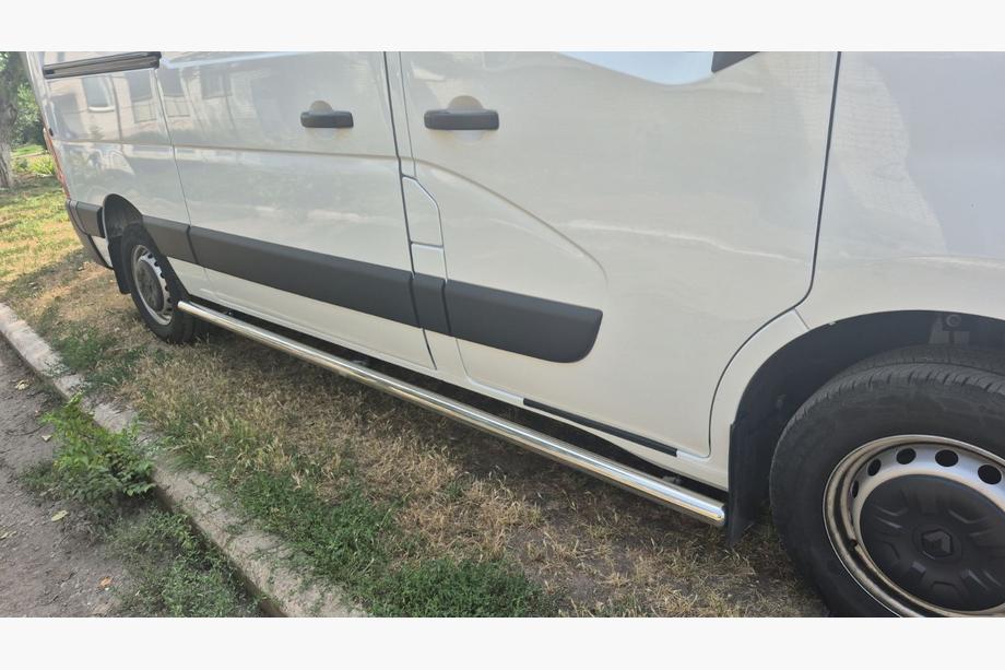 Nissan NV400 2010-2024 рр. Бічні труби BB002 (2 шт., нерж.) Довга база Фото 5