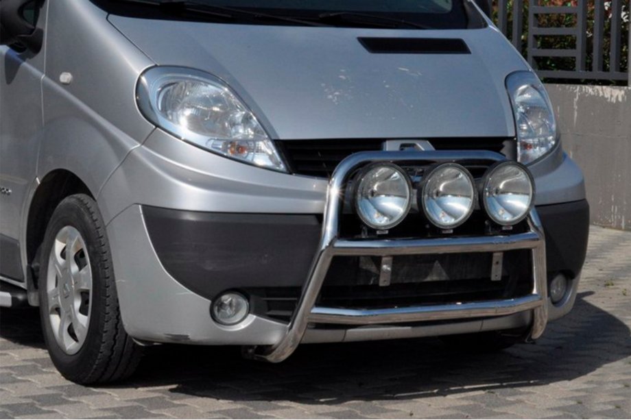 Opel Vivaro 2001-2015 рр. Кенгурятник WT018 (нерж.) Image