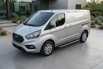 Ford Custom 2013-2022 рр. Бокові пороги Maya (2 шт., алюміній) фото 1