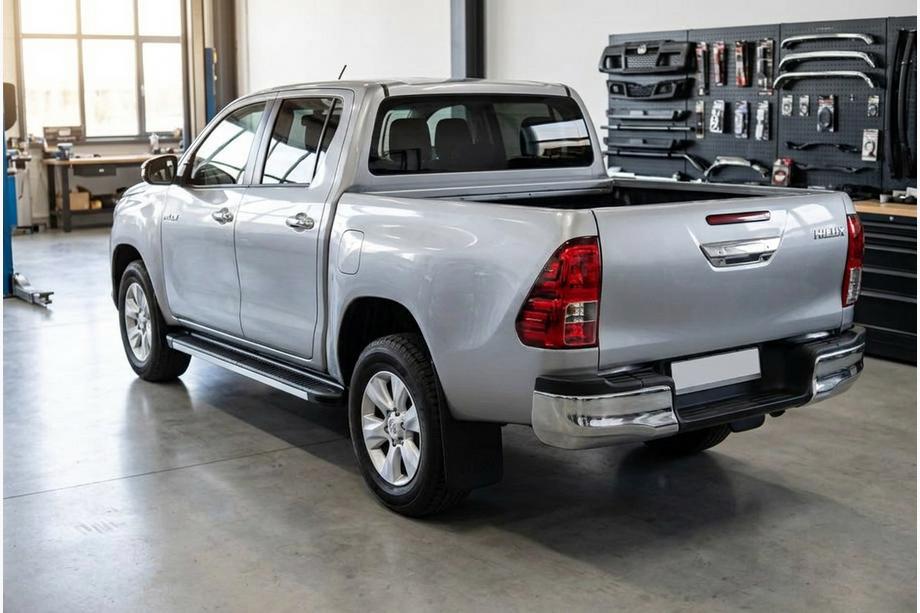 Toyota Hilux 2015- рр. Бокові пороги Maya V1 (2 шт., алюміній) Image