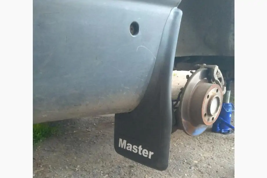 Renault Master 1998-2010 рр. Бризковики Premium з поглибленням (2 шт, гума)