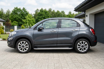Fiat 500X 2014-2024 рр. Бокові пороги Maydos V2 (2 шт., алюміній ↗ нерж) фото 1